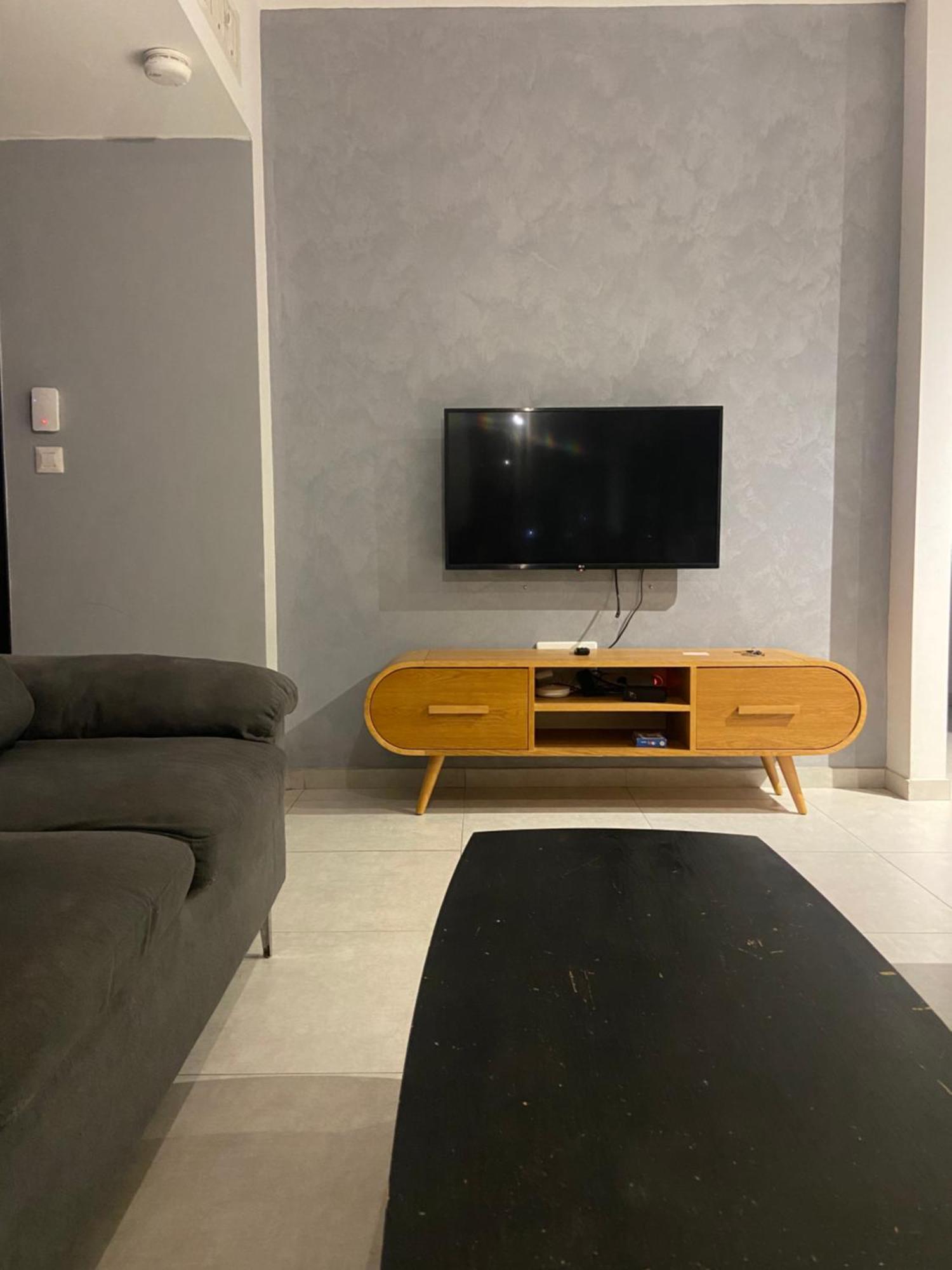 Beauty Apartment 3 Rooms Wi-Fi Нетания Екстериор снимка